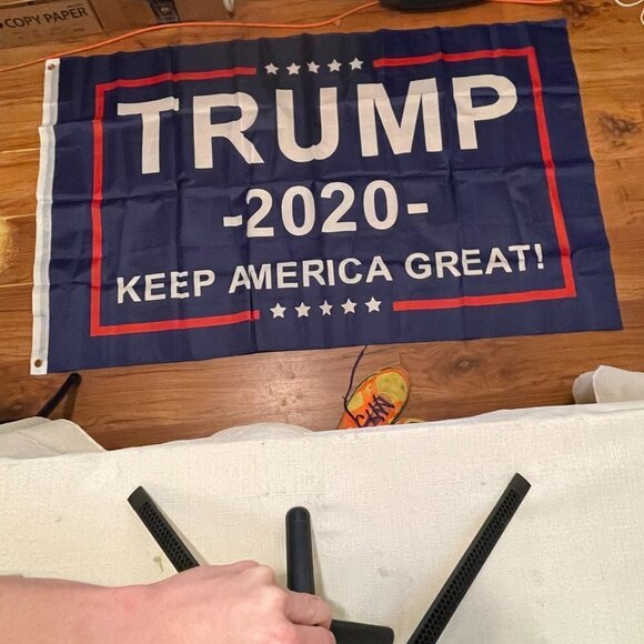 New Donald Trump 2020 "Make America Great Again" Flag - Picture 2 of 6